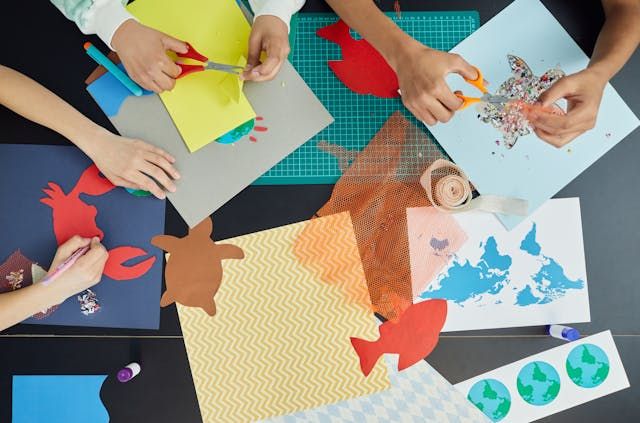 Cutting paper to do paper crafting
